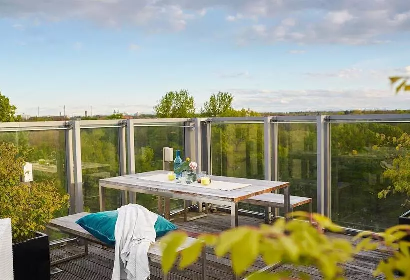 سوئیت پنت هاوس, Living Hotel Prinzessin Elisabeth
