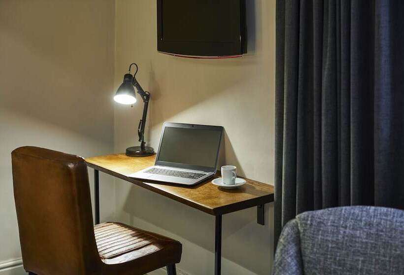 חדר קלאסי, Mercure Barnsley Tankersley Manor