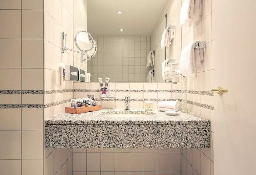 デラックスルーム, Mercure Hotel Plaza Essen
