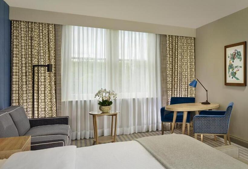 غرفة سوبيريور, Pendley Manor