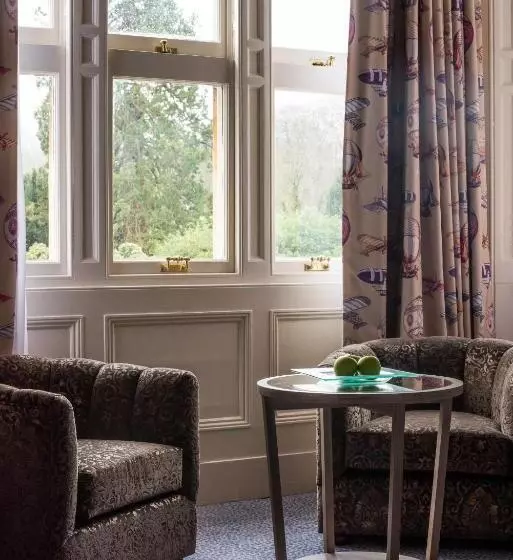 デラックスルーム, Pendley Manor