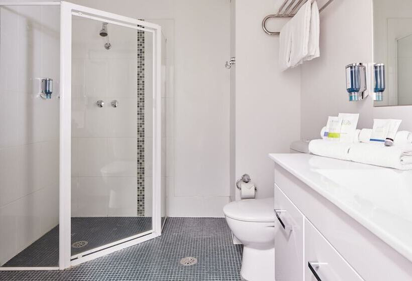 标准间, Quality Hotel Dickson