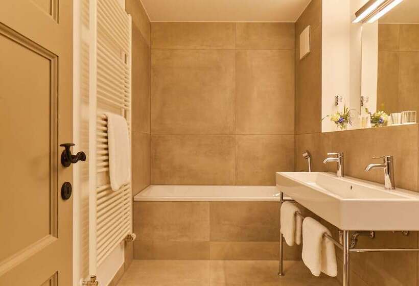 スタンダードルーム, Relais & Chateaux Gutshaus Stolpe