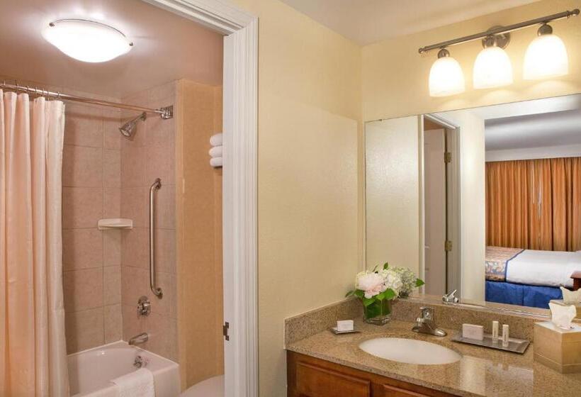 침실 2개 스위트, Residence Inn By Marriott Boston Harbor On Tudor Wharf