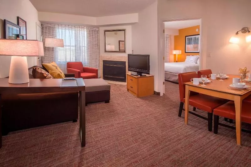 Sviitti, Residence Inn Frederick