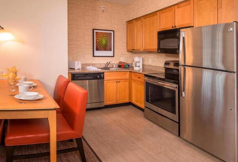 جناح غرفتين نوم, Residence Inn Frederick