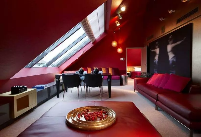 キングサイズベッドのスイートルーム, Sofitel Munich Bayerpost