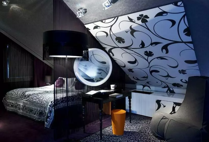 キングサイズベッドのスイートルーム, Sofitel Munich Bayerpost
