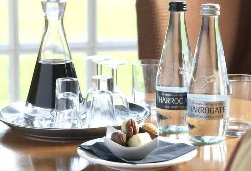 Номер Стандарт, The Bridge Hotel And Spa