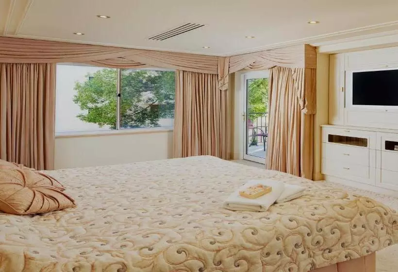 سوییت اجرایی, The Peninsula Riverside Serviced Apartments