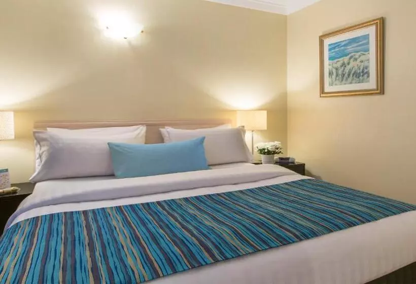 سوئیت با چشمانداز رودخانه, The Peninsula Riverside Serviced Apartments