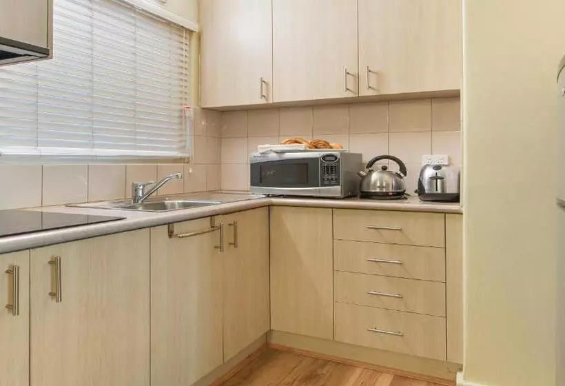 سوئیت خانواده 2 خوابه, The Peninsula Riverside Serviced Apartments