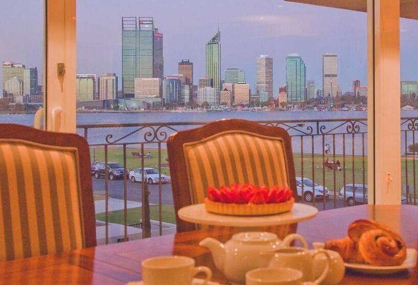 带河湖景观的套房, The Peninsula Riverside Serviced Apartments