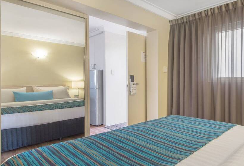 带河湖景观的套房, The Peninsula Riverside Serviced Apartments