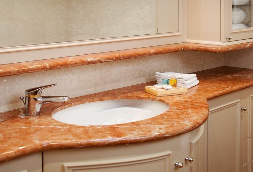 行政套房, The Peninsula Riverside Serviced Apartments