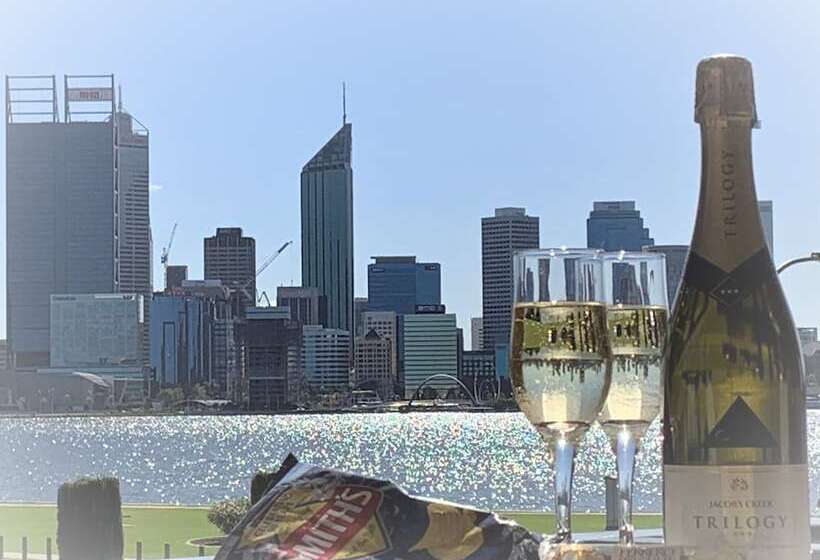 行政套房, The Peninsula Riverside Serviced Apartments