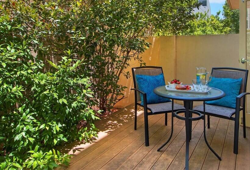 套房, The Peninsula Riverside Serviced Apartments