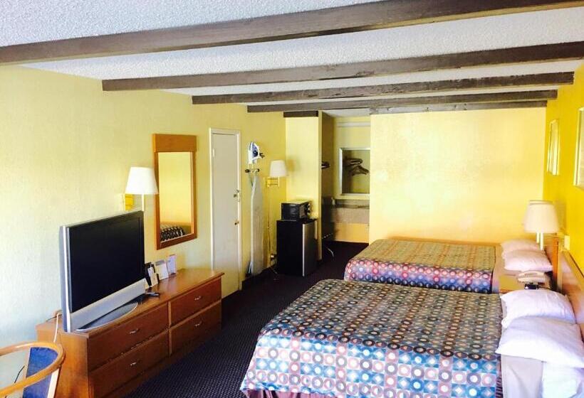 חדר סטנדרט, Travelodge By Wyndham New Braunfels