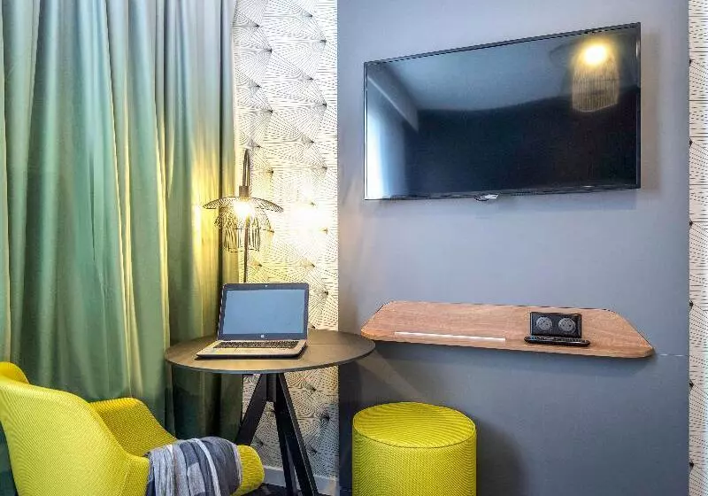 آپارتمان اجرایی 1 خوابه, Urban Apartments Melbourne On Elizabeth