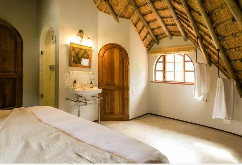 キングサイズベッドのスタンダードルーム, Crestwood Bed & Breakfast