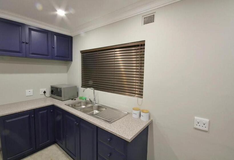 בית, 2 חדרי שינה, Crestwood Bed & Breakfast