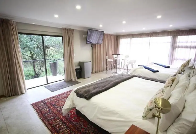 スタンダードルーム, Crestwood Bed & Breakfast