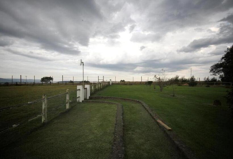 בית, חדר שינה 1, Crestwood Bed & Breakfast