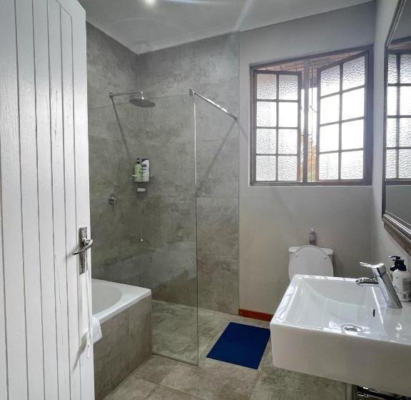 חדר בסיסי, Crestwood Bed & Breakfast