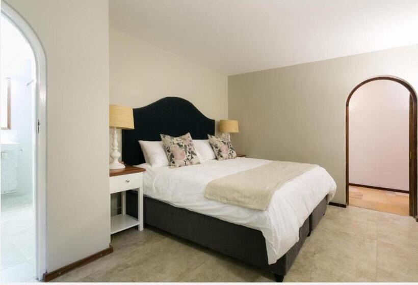 חדר בסיסי, Crestwood Bed & Breakfast