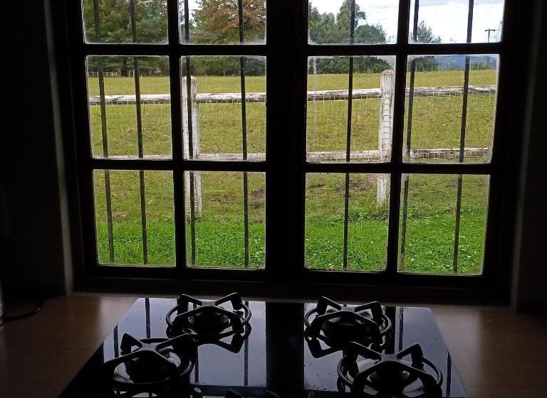 בית, חדר שינה 1, Crestwood Bed & Breakfast