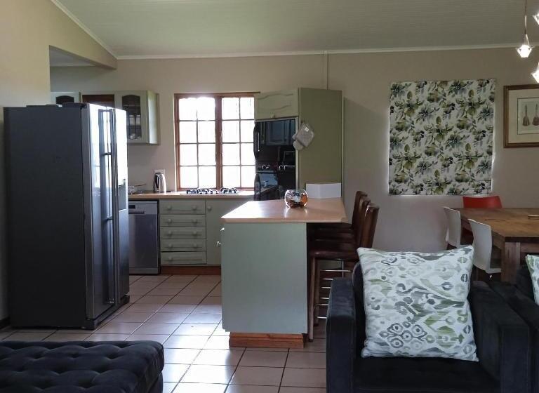 בית, חדר שינה 1, Crestwood Bed & Breakfast