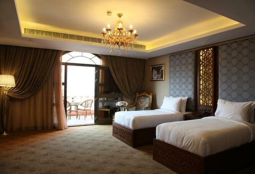 バルコニー付きデラックスルーム, Al Rahden