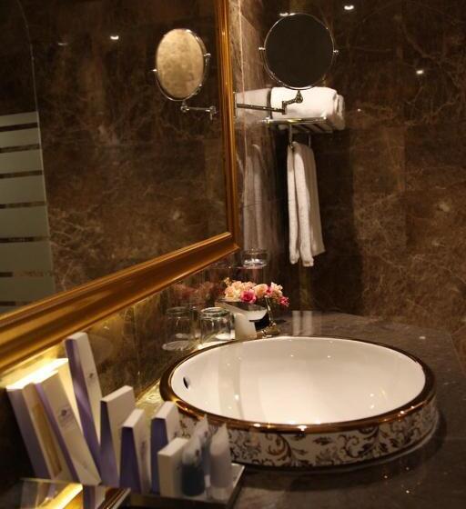 キングサイズベッドのスタンダードルーム, Al Rahden