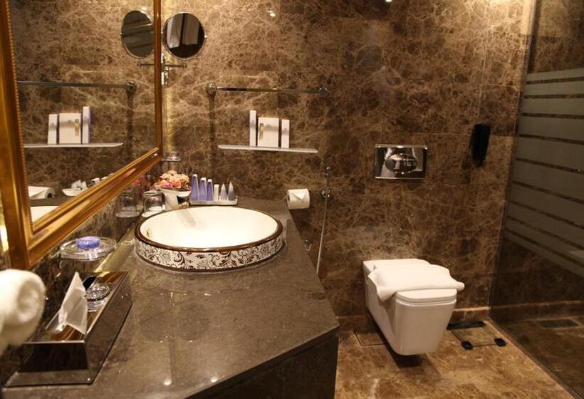 キングサイズベッドのスタンダードルーム, Al Rahden