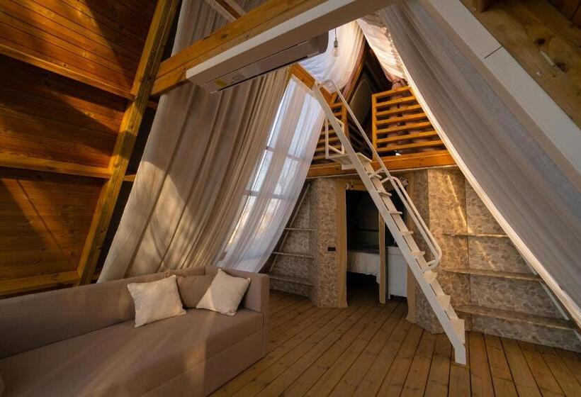 كوخ قياسي, Nabi Resort Glamping & Spa