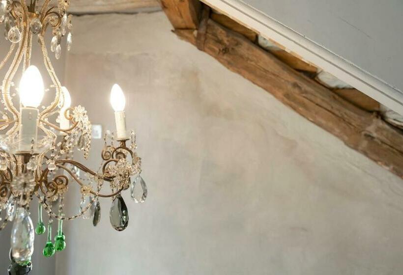 اتاق استاندارد, Casazavi