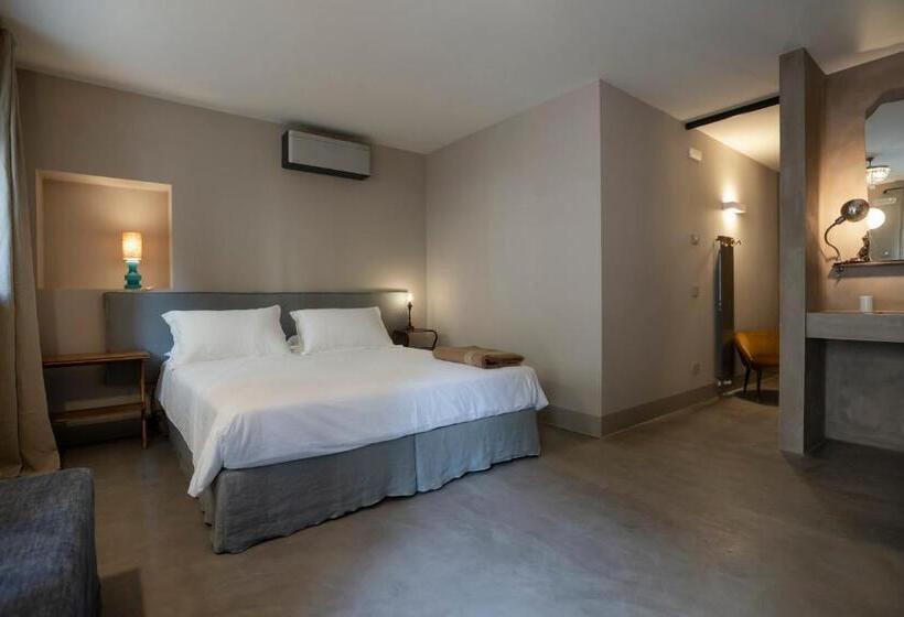 اتاق استاندارد, Casazavi