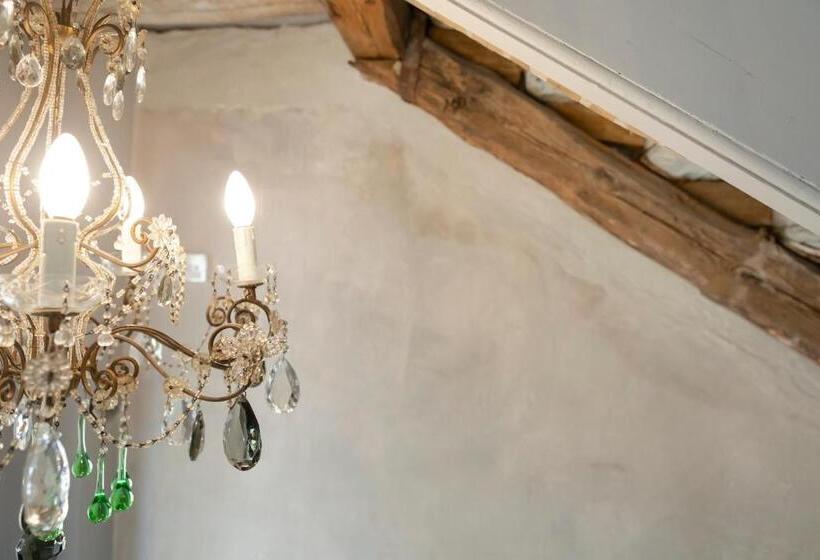 اتاق سوپریور, Casazavi