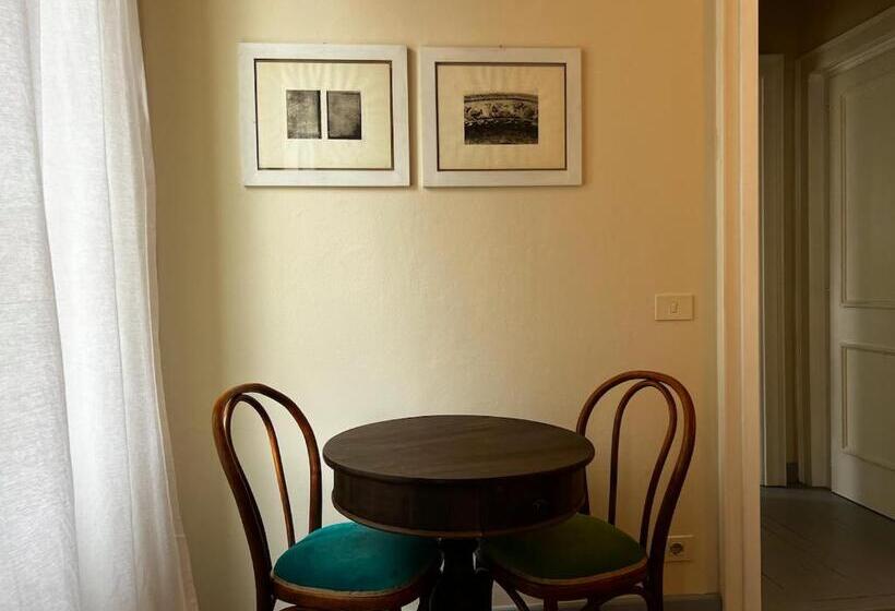 اتاق سوپریور با تخت بزرگ, Casazavi