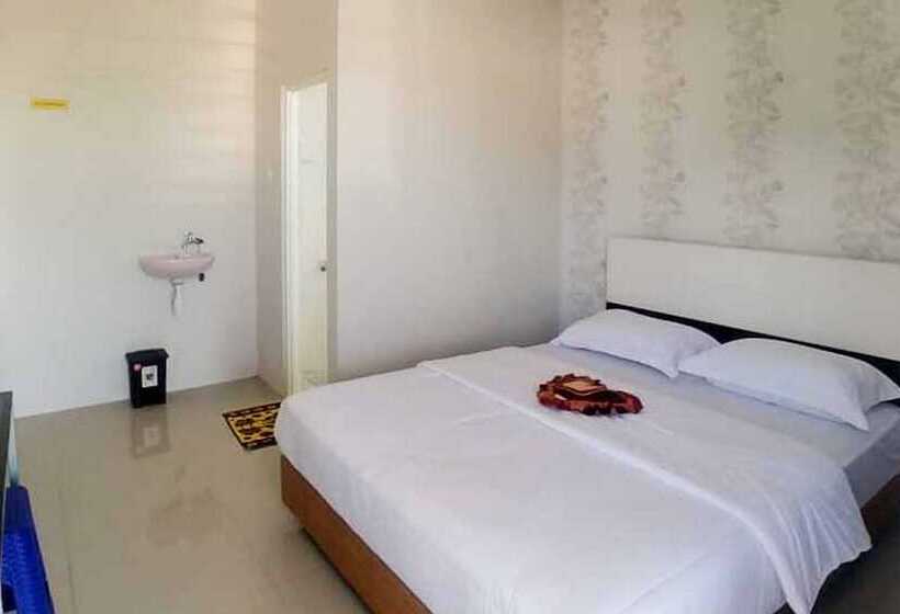 豪华房间, Griya Mulya Near Alun Alun Batu Mitra Reddoorz