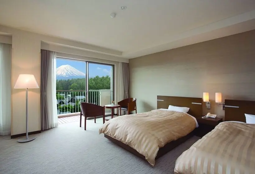 اتاق استاندارد سه نفره, The Gran Resort Princess Fujikawaguchiko