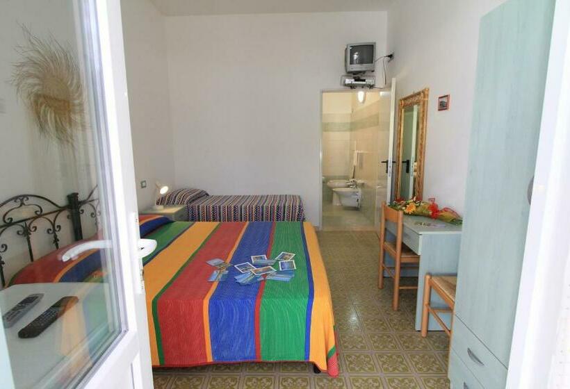 Трехместный Номер Комфорт, B&b Monterossi