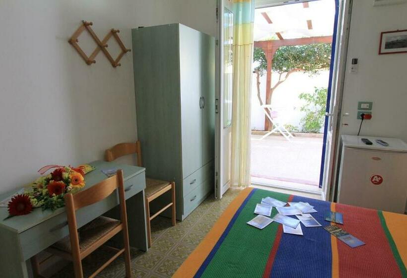 Трехместный Номер Комфорт, B&b Monterossi