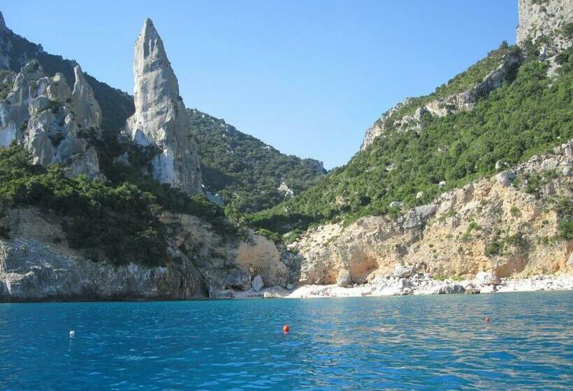 غرفة قياسية, B&b Sardinia Room Siscaledda