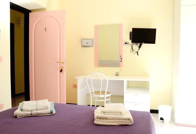 اتاق استاندارد, B&b Sardinia Room Siscaledda