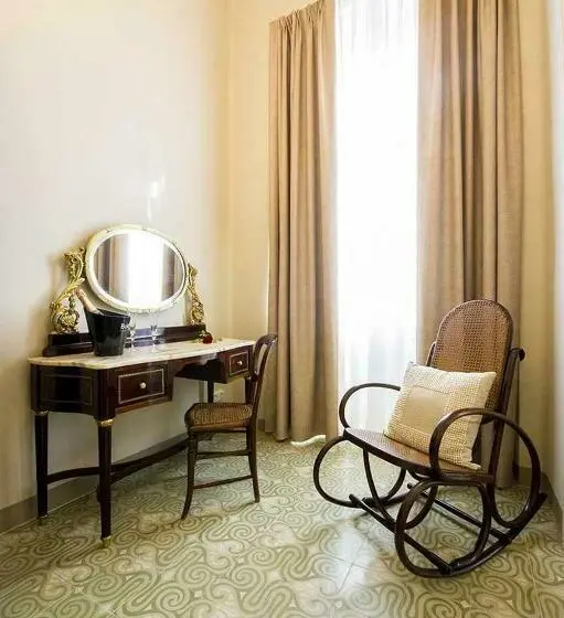 バルコニー付きデラックスルーム, Bolet Casa Modernista