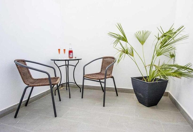 חדר סטנדרט נוף לגינה, Bolet Casa Modernista