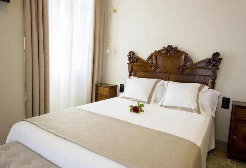 デラックスルーム, Bolet Casa Modernista