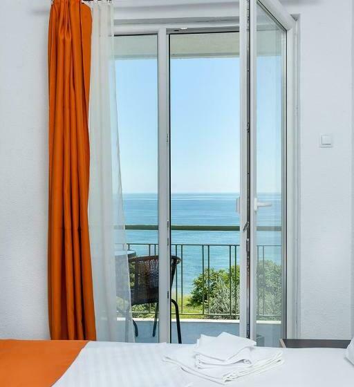 高级海景房, Cosmos