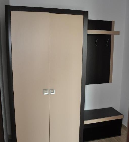 带1间卧室的公寓侧面带海景, Cosmos